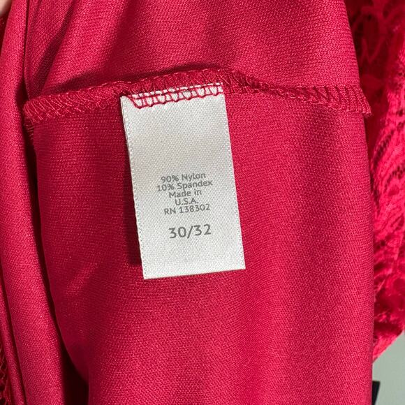 Avenue NWT Red Lace Midi Shift Special Occasion Dress - 30/32 - Womens Plus Size - Picture 8 of 10